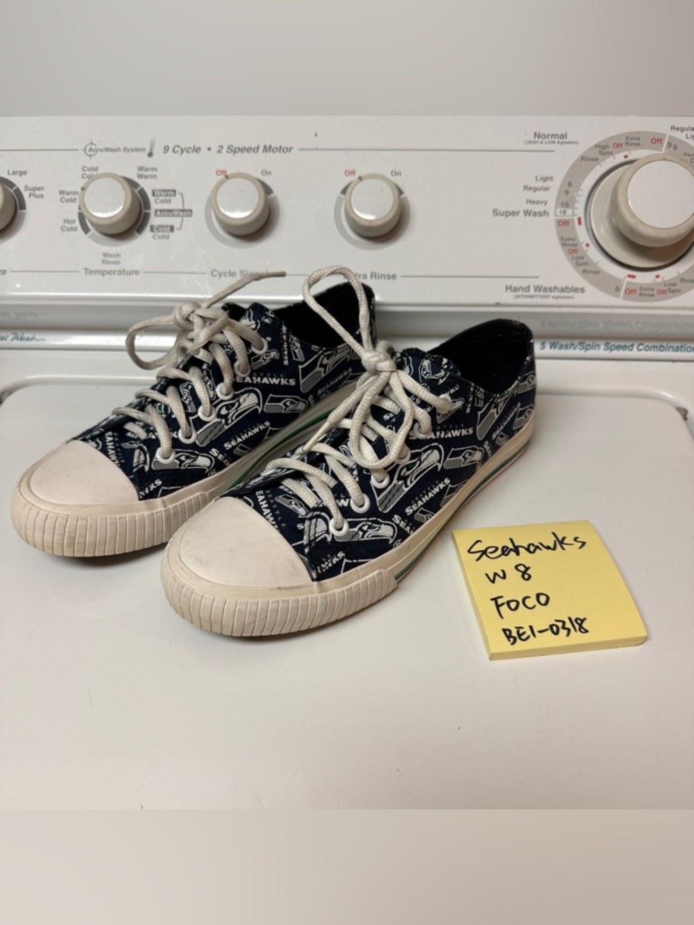 Seahawks Canvas Lace-Up Sneakers W8 Navy/White